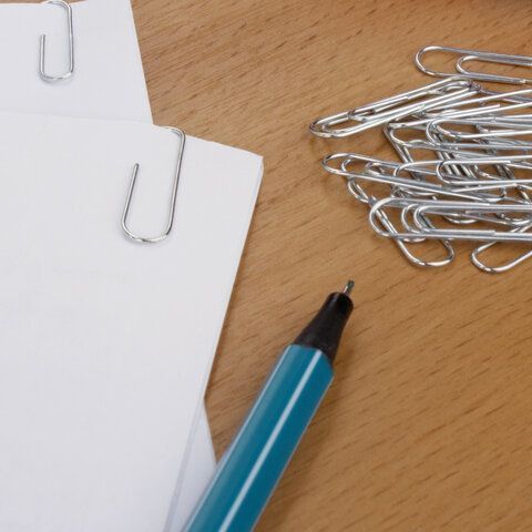 Скрепки 28мм 100шт оцинкованные эконом STAFF 1/144